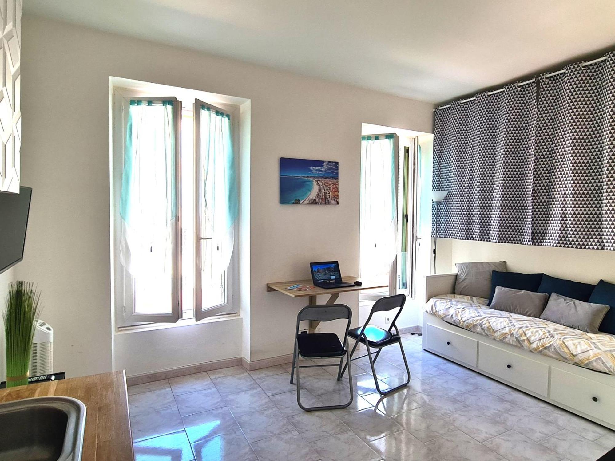 Studio cosy hypercentre à 500m de la plage Niza Exterior foto